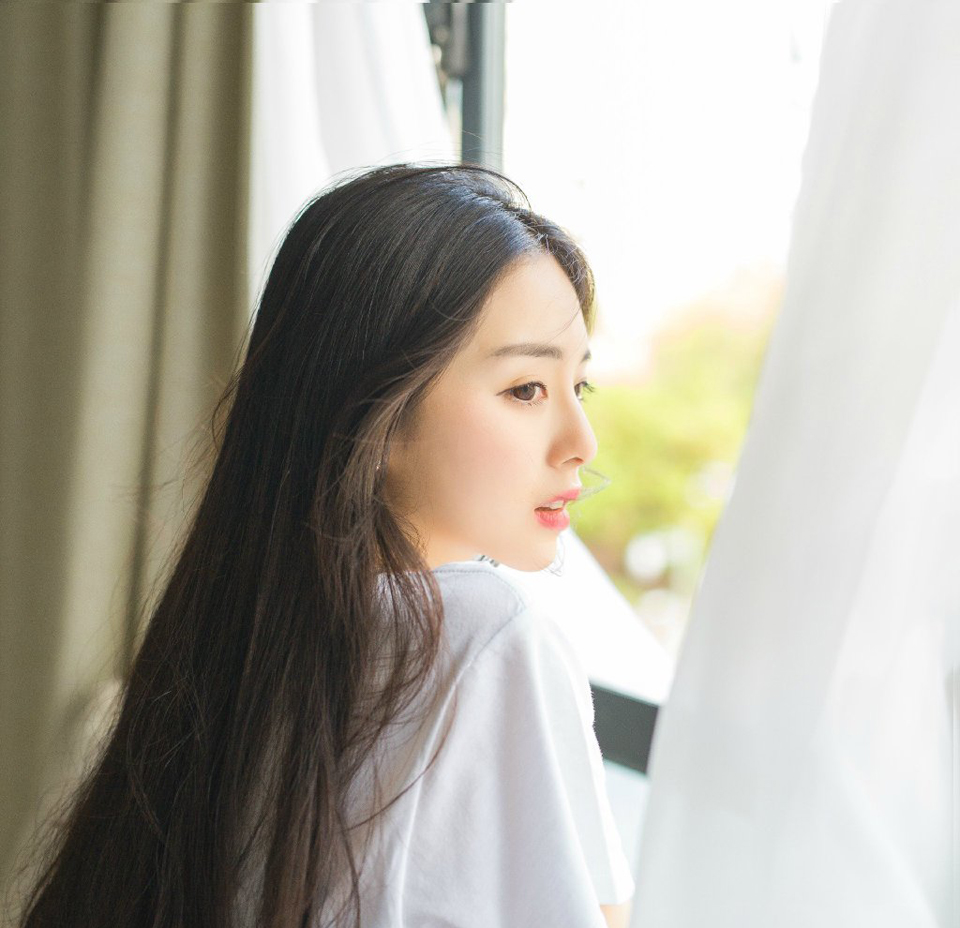人生一世，也不过是一个又一个二十四小时的叠加，在这样宝贵的光阴里，我必须明白自己的选择。——三毛《送你一匹马》